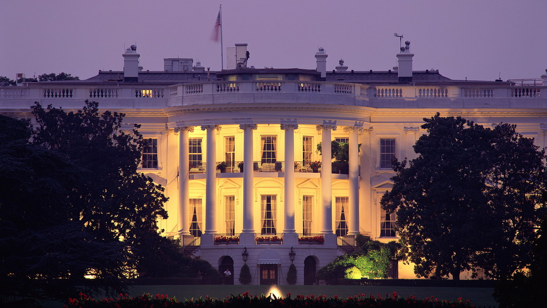 Biden discute con Zelenski la ayuda financiera a Ucrania y la continuación de sanciones antirrusas