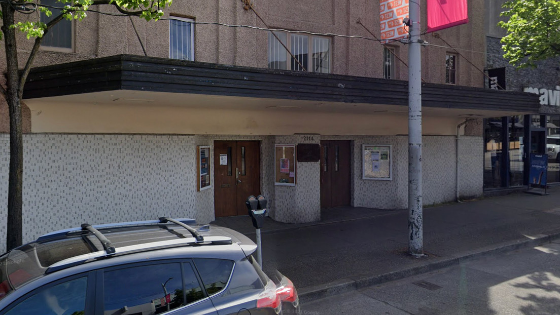 Vandalizan con pintura azul y amarilla un centro comunitario ruso en Canadá