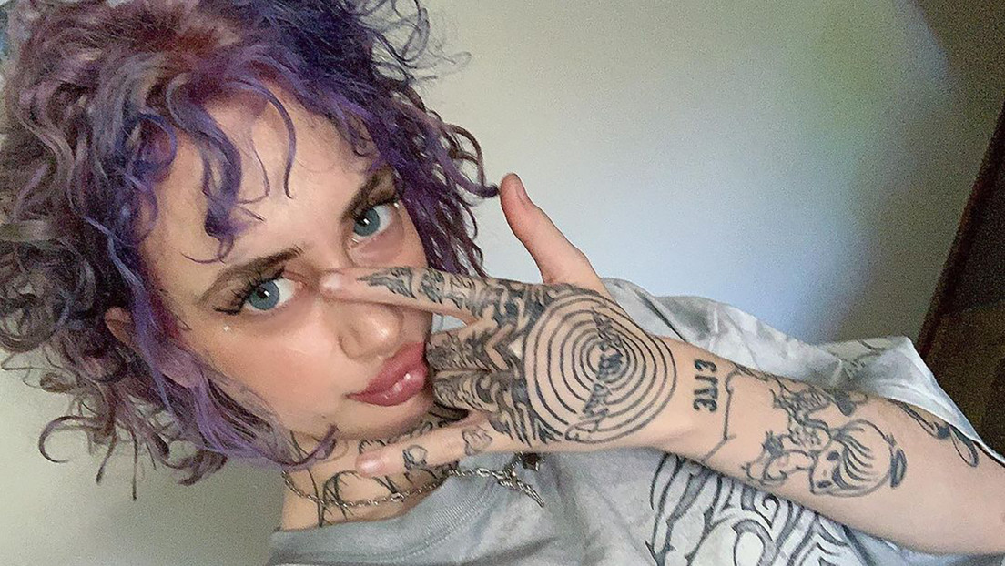 Muere a los 22 años la cantante australiana y estrella de YouTube Lil Bo Weep