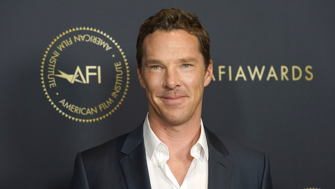 El actor Benedict Cumberbatch promete acoger a refugiados ucranianos en su hogar