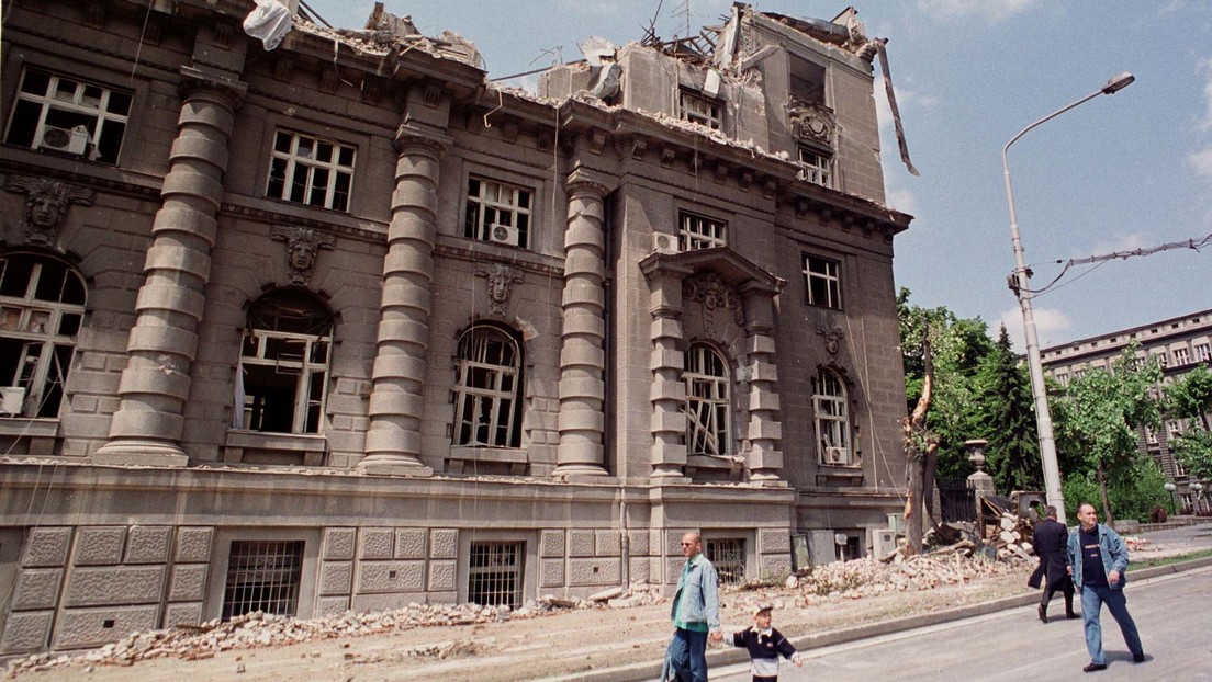 "Nunca olvidaremos quién bombardeó nuestra embajada en Yugoslavia": China pone en duda el papel de la OTAN como garante de la paz y la estabilidad