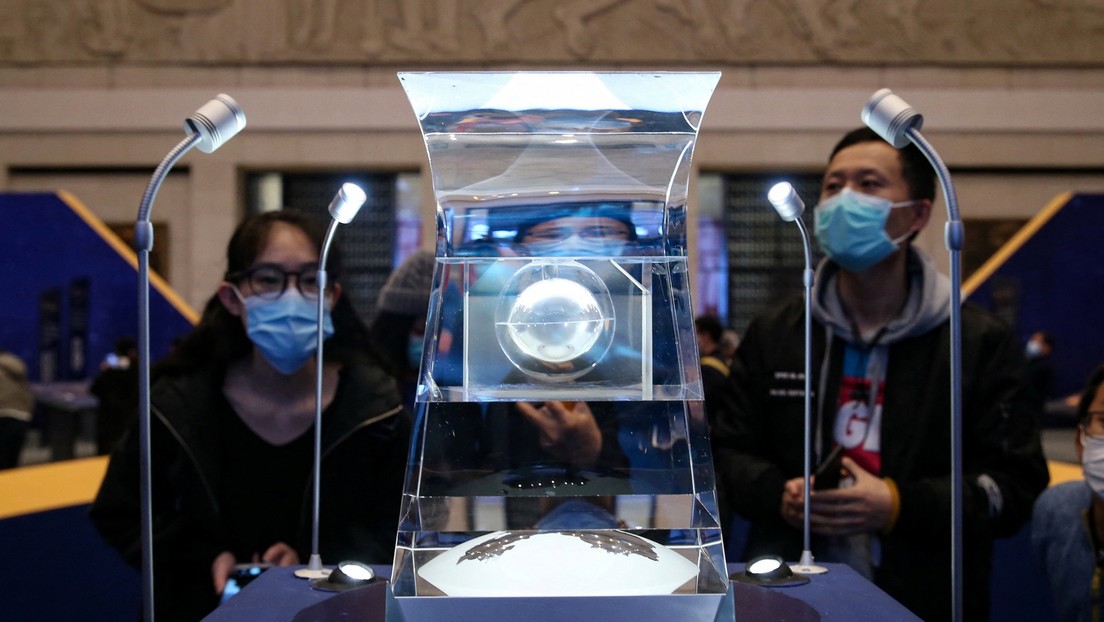 China descubre más de 40 elementos químicos "importantes para estudiar la formación de la Luna" en las muestras traídas por la misión Chang'e-5