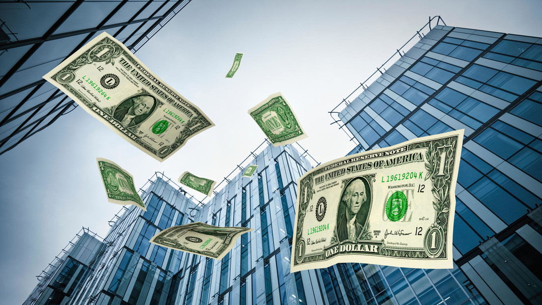 '¿El suicidio del dólar?': periodista español explica por qué la hegemonía de la moneda de EE.UU. está en vilo