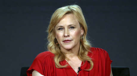 "¿Quién va a decírselo?": la actriz Patricia Arquette 'admite' a Rusia en la OTAN