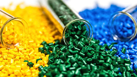 Compañías rusas suspenderán exportaciones a la UE de materias primas para plásticos y productos domésticos