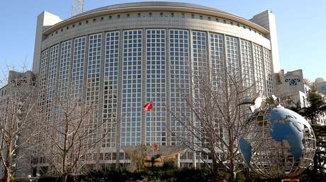 China insta a EE.UU. a "reflexionar profundamente sobre su propio papel" en la crisis en Ucrania en vez de difundir "información falsa"