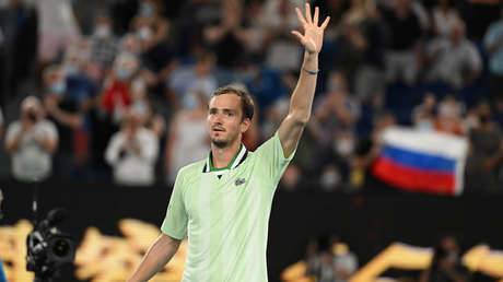 Londres planea pedir al tenista número uno del mundo garantías de que no apoya a Putin si quiere jugar en Wimbledon