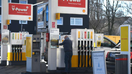 Casi la mitad de los alemanes están en contra de la suspensión de los suministros energéticos rusos, revela un estudio