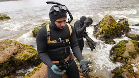 Cientos de pescadores afectados por el derrame de petróleo en Perú piden al Gobierno de España intervenir en las negociaciones con Repsol