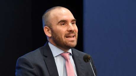 "Nuestra responsabilidad era construir una solución": el ministro de Economía de Argentina celebra la aprobación en el Congreso del acuerdo con el FMI