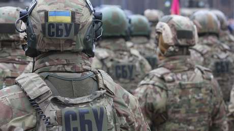 Alcalde de una urbe tomada por militares rusos dice que recibe amenazas de violencia contra su hija, detenida por el Servicio de Seguridad de Ucrania