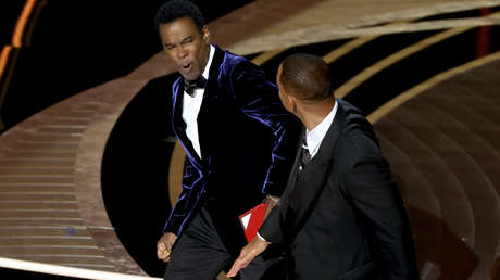Lanzan una criptodivisa inspirada en la bofetada de Will Smith a Chris Rock en la gala de los Oscar y su precio se dispara un 937 % en tres días