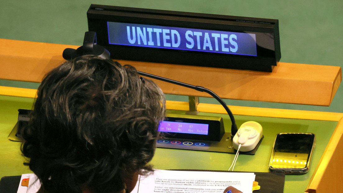 EE.UU. usó una "increíble presión" y chantaje para lograr la suspensión de Rusia del Consejo de DD.HH. de la ONU, asegura alto diplomático ruso