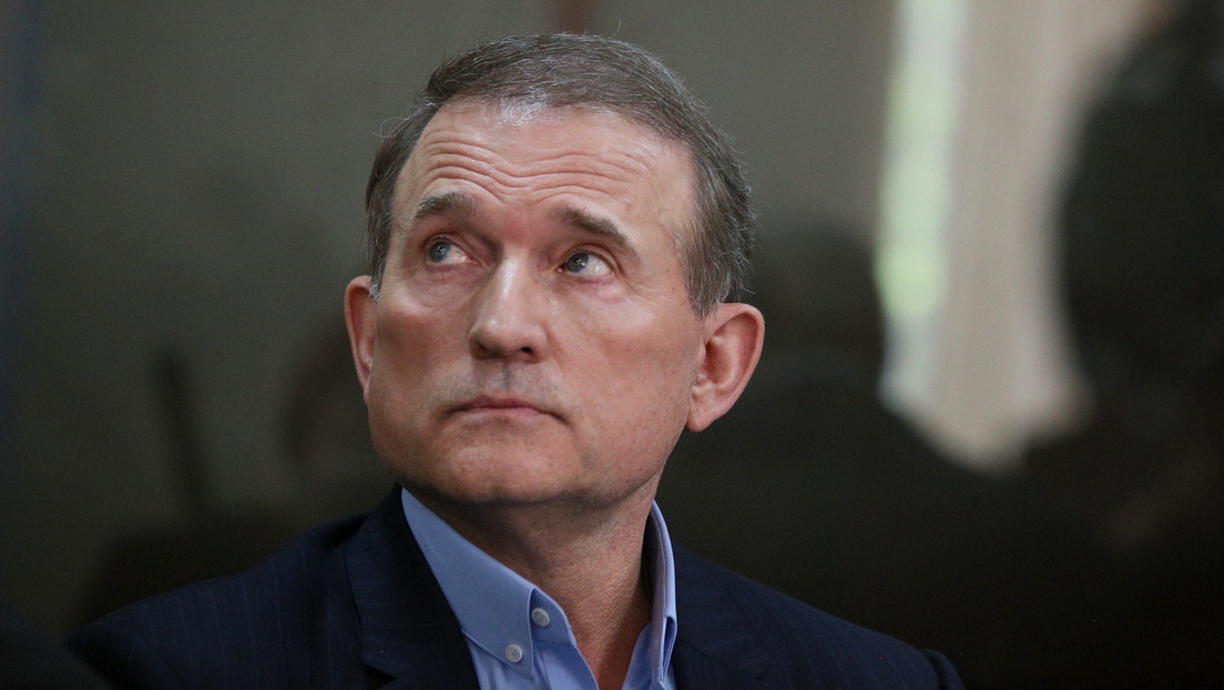 La esposa del opositor Víktor Medvedchuk denuncia que los servicios de seguridad ucranianos pueden torturarlo