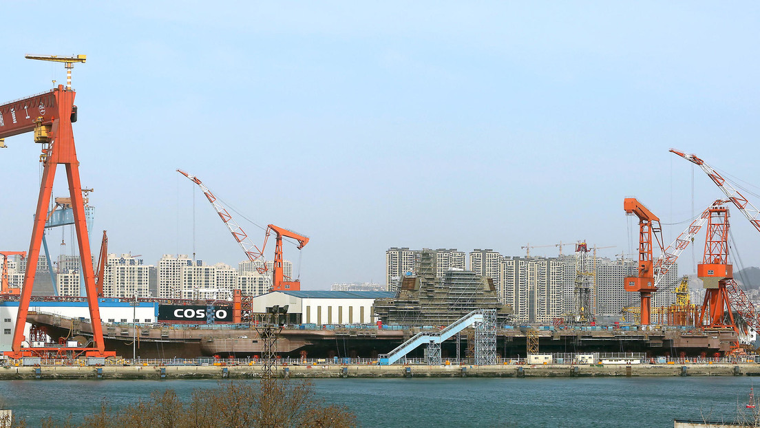 Reportan que el confinamiento anticovid en Shanghái retrasa los planes de China para lanzar su tercer portaviones