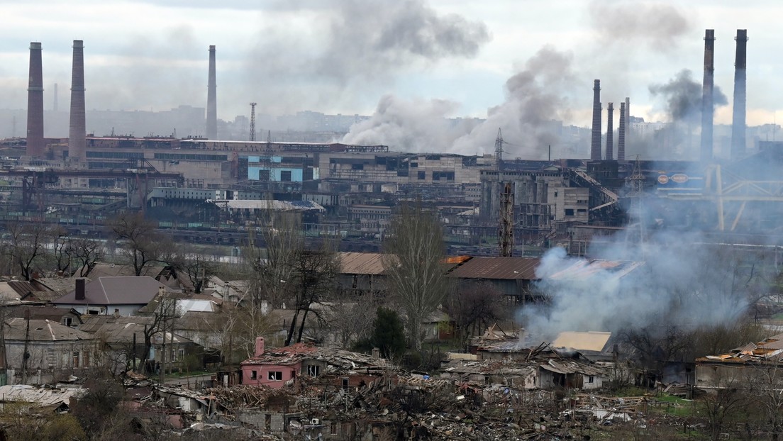 Rusia ofrece a los batallones nacionalistas y mercenarios extranjeros bloqueados en Azovstal cesar las hostilidades y deponer las armas