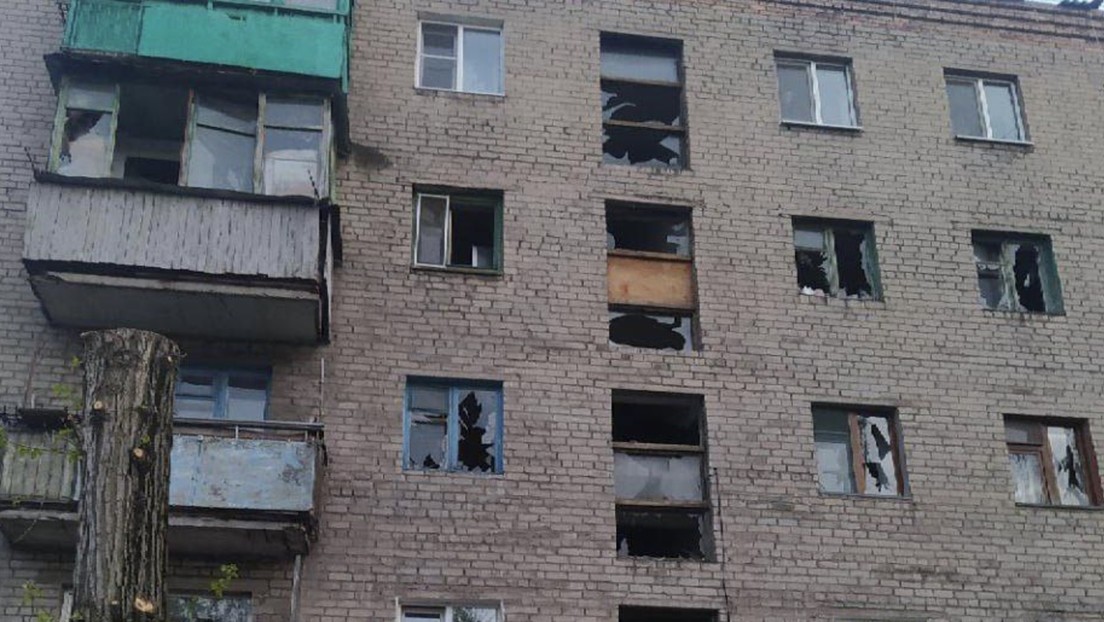 Un niño muerto y 19 heridos tras ataques de artillería del Ejército ucraniano contra dos localidades de la República Popular de Donetsk (IMÁGENES)