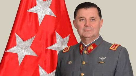 Dictan prisión preventiva para un excomandante en jefe del Ejército chileno acusado de fraude