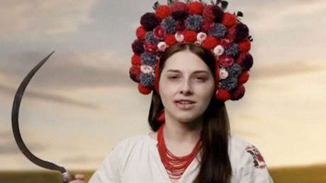 El Comité de Investigación de Rusia abre una causa penal contra la actriz ucraniana que llamó a matar rusos en un video al estilo del Estado Islámico