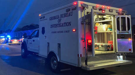 Forense acude a la escena de un crimen en EE.UU. y halla los cadáveres de sus padres y su hijo