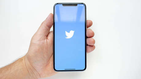 Twitter toma la 'píldora venenosa' para bloquear la oferta de compra de Elon Musk