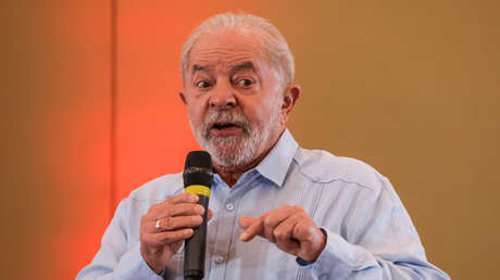 Lula llama a Bolsonaro "estúpido" tras conceder un indulto a un diputado condenado por ataques a la democracia