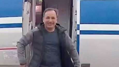 "El trato no fue el mejor": el piloto ruso Yaroshenko denuncia que su salud se deterioró en la cárcel estadounidense donde permaneció recluido