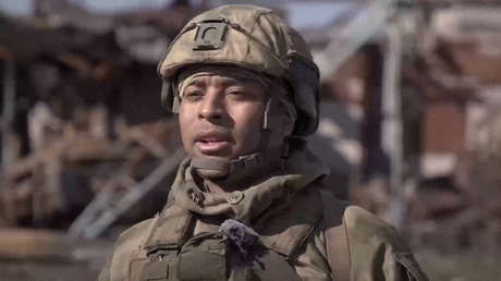 Voluntario colombiano entre los defensores de Donbass: "El Estado español no va a conseguir la paz" enviando armas (VIDEO)