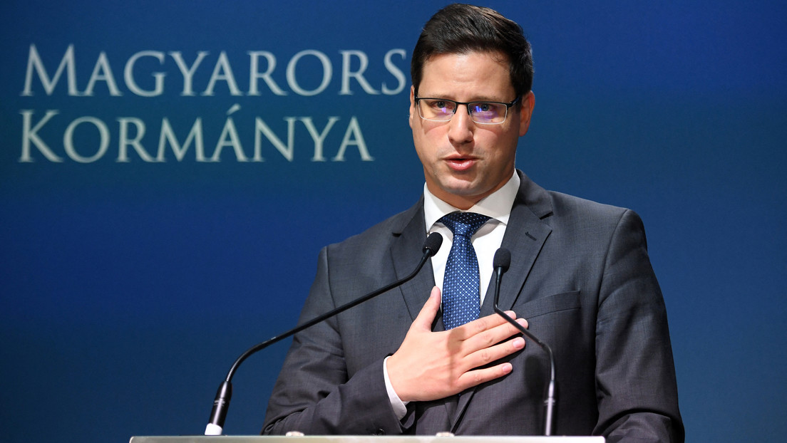 Hungría estaría dispuesta a vetar las sanciones que la Unión Europea planea introducir contra el petróleo ruso