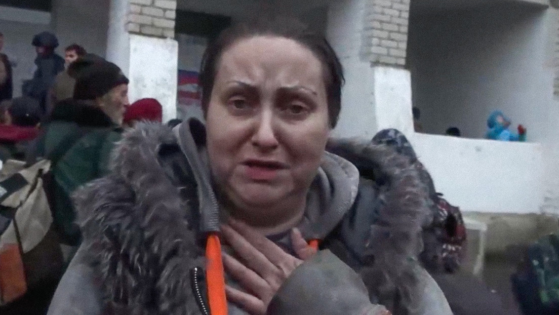 VIDEO: Residente de Mariúpol relata cómo los militares ucranianos los asustaban contándoles horrores sobre las tropas rusas