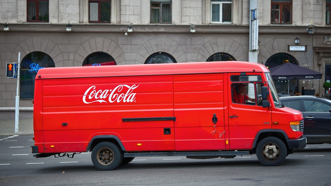 Coca-Cola prohíbe a sus empleados beber Pepsi y les impone otras reglas inusuales