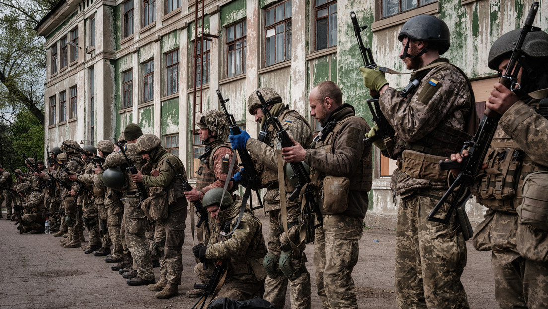 Lavrov: Occidente está dispuesto a contrarrestar a Rusia "hasta el último ucraniano"