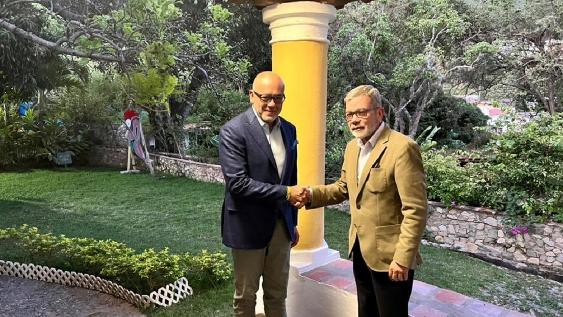 Presidente de la Asamblea Nacional de Venezuela se reúne con líder opositor con miras a retomar el proceso de diálogo en México