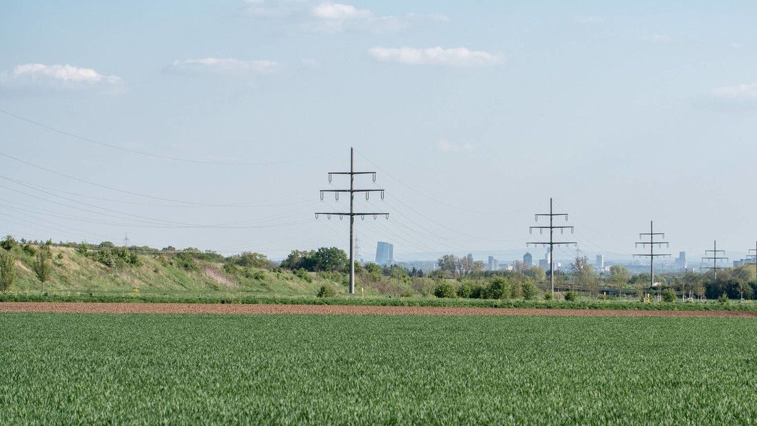 Reportan que Occidente considera enviar buques de guerra al mar Negro para escoltar barcos que exportan grano ucraniano
