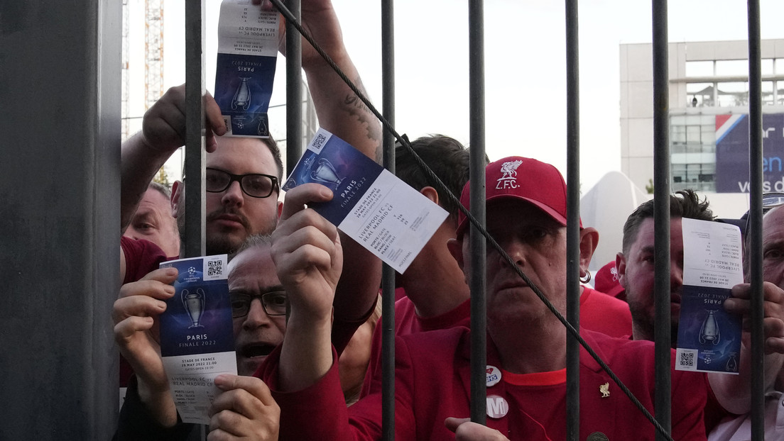 La Policía francesa usó gases lacrimógenos contra los hinchas antes de la final de la Champions