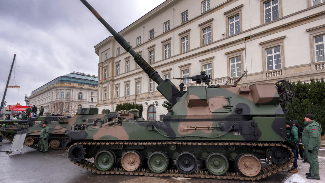 Reportan que Polonia entrega a Ucrania obuses autopropulsados