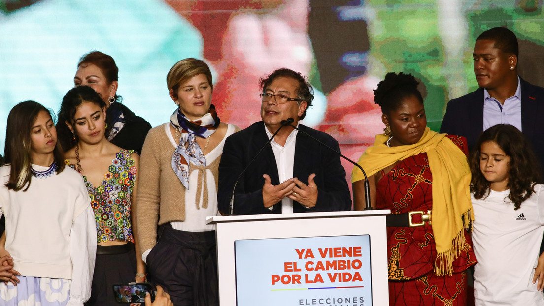 La Audiencia Nacional de España admite una denuncia contra Gustavo Petro por el secuestro del periodista Fernando González Pacheco