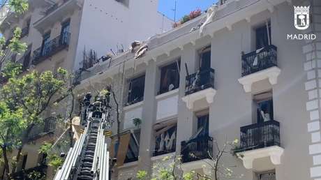 Una explosión en un edificio del centro de Madrid deja dos fallecidos y una docena de heridos leves