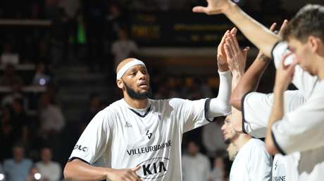 Muere tiroteado un exjugador estadounidense de la NBA