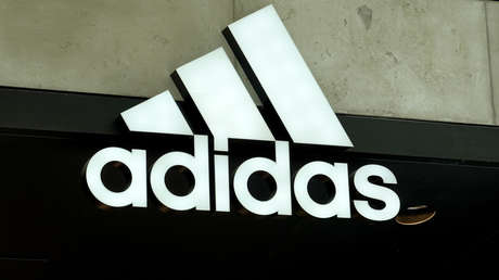 Anuncio de sujetadores Adidas que mostraba senos desnudos es prohibido en Reino Unido tras quejas por cosificación de la mujer