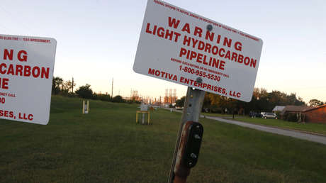 Politico: Los crecientes precios de gas en EE.UU. son "otra pesadilla" que golpeará la popularidad de Biden