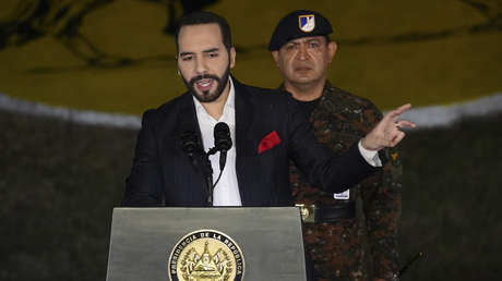 Bukele a Musk: "Una vez que denuncies el sistema, te perseguirán con todo lo que tienen"