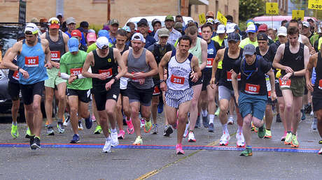 Un hombre muere tras colapsar en la meta en el medio maratón de Brooklyn