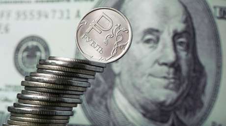 Un inversor estadounidense advierte que EE.UU. busca crear un 'default' artificial en Rusia al negarse a renovar su licencia de pagos