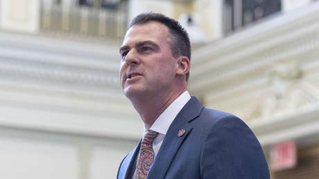 El gobernador del estado de Oklahoma firma la ley de prohibición del aborto más estricta de EE.UU.