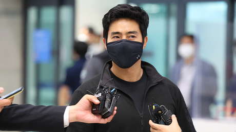 Corea del Sur prohíbe salir del país a un ciudadano que luchó en Ucrania por violar una ley al respecto