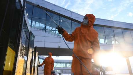 VIDEO: Rusia realiza su primer simulacro en un aeropuerto contra el posible ingreso de la viruela del mono