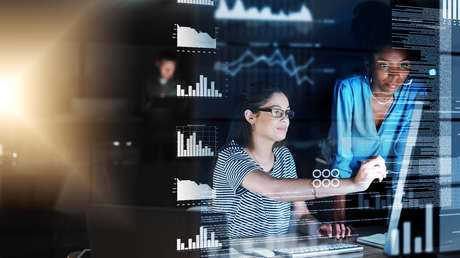 "Vayan a tener hijos": Exjefe de tecnología de Google confiesa cómo solía destrozar los currículums de mujeres frente a ellas y las rechazaba a todas