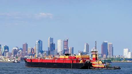 Bank of America advierte que el barril de Brent podría superar los 150 dólares en caso de reducirse la exportación rusa