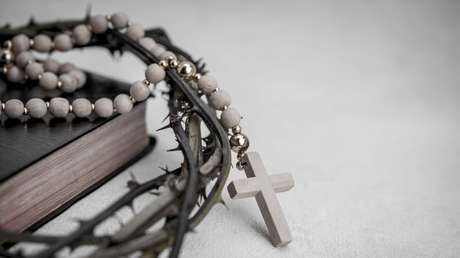 Exorcistas católicos se quejan del escaso apoyo que reciben de los obispos para atender a las largas filas de 'poseídos'